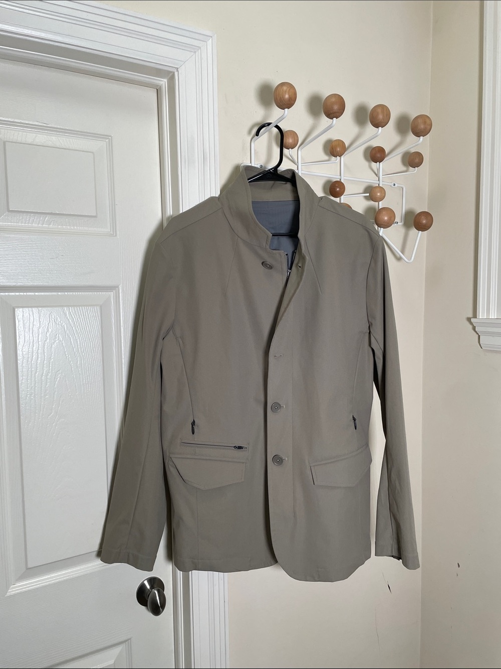 Lululemon MWB Preppy Jacket - Tan / Cream - L